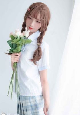 女明星露生器官的照片_BD英语在线观看高清
