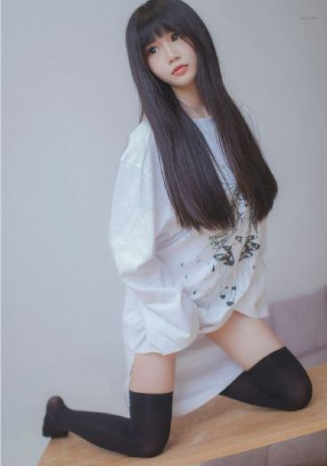 年轻的秘书在线_BD手机在线观看