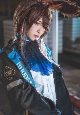 漂亮姐姐完整版_BD英语在线观看视频